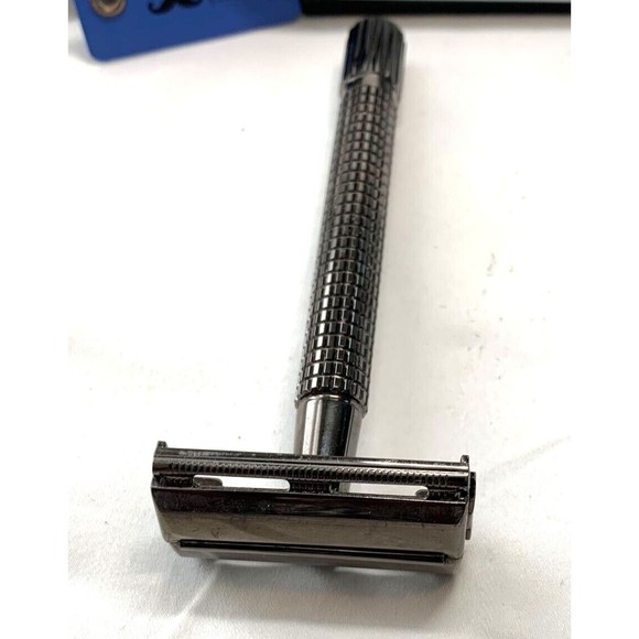 Weishi Long Handle Double Edge Safety Razor New Open Box w/4 Blades - Picture 2 of 3